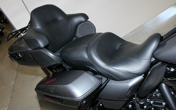 Used 2021 Harley-Davidson Ultra Limited Grand American Touring FLHTK Motorcycle For Sale In Miami, Florida