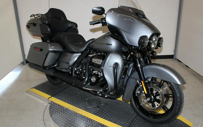 Used 2021 Harley-Davidson Ultra Limited Grand American Touring FLHTK Motorcycle For Sale In Miami, Florida