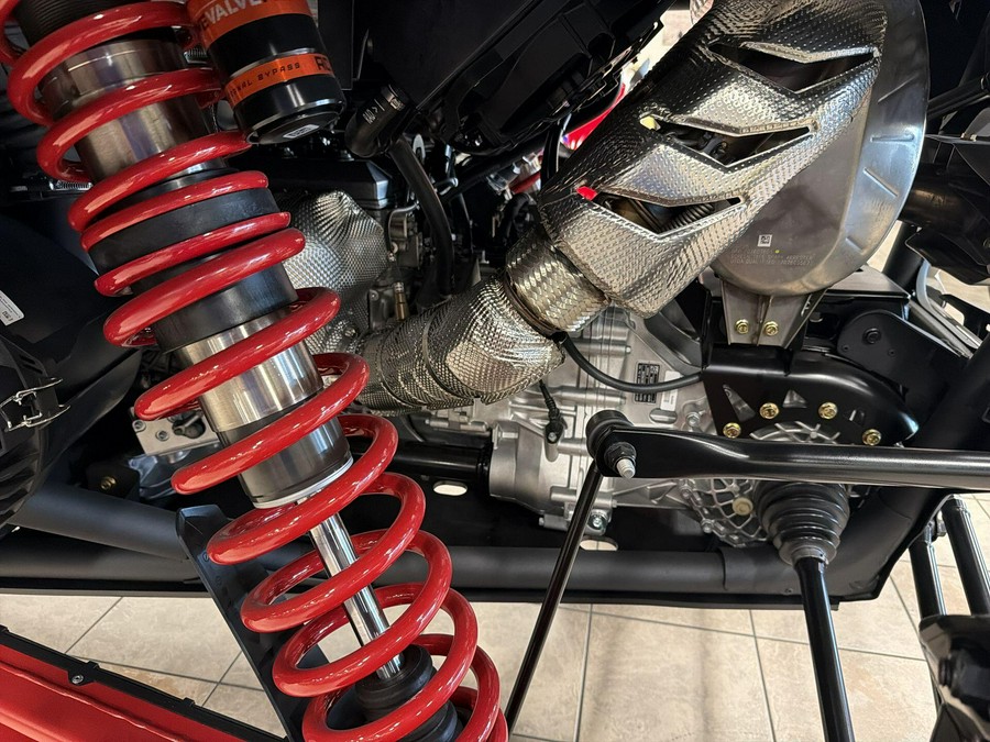 2026 Can-Am MAVERICK R MAX X RS 999T DCT