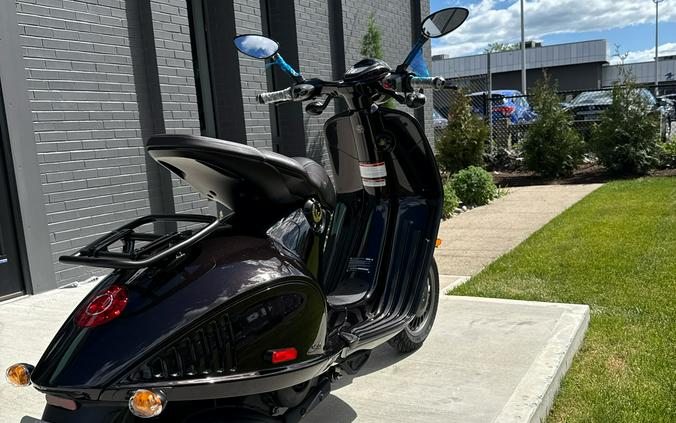 2026 Vespa 946 Horse