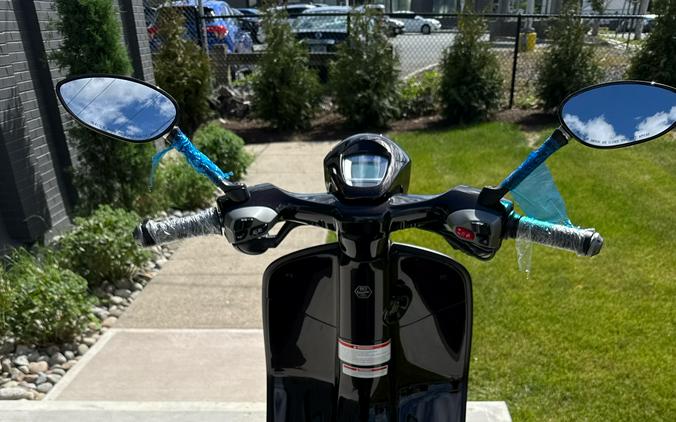 2026 Vespa 946 Horse