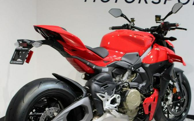 2026 Ducati Streetfighter V4