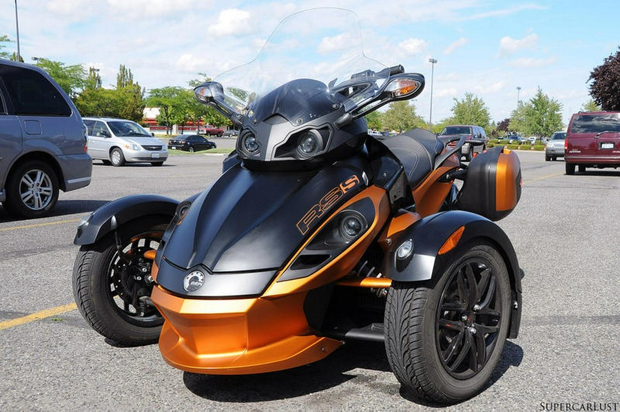 2011 Can-Am® Spyder Roadster RS-S