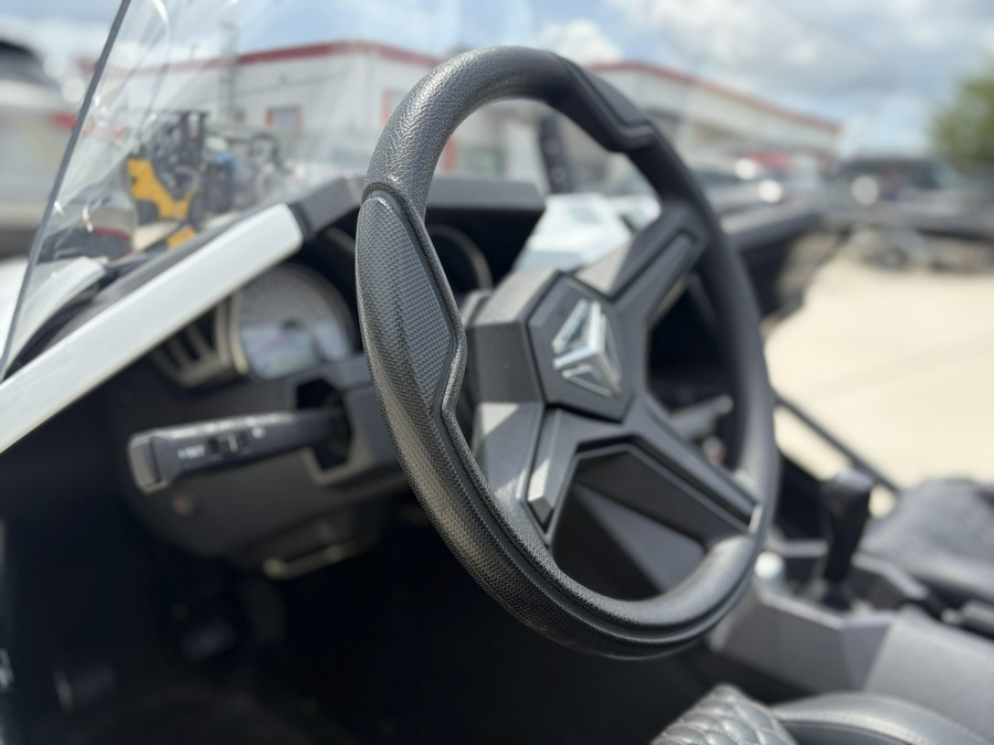 2019 Slingshot S 49ST WHITE LIGHTNING
