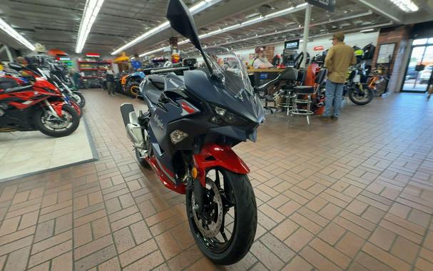 2026 Kawasaki NINJA 500 ABS