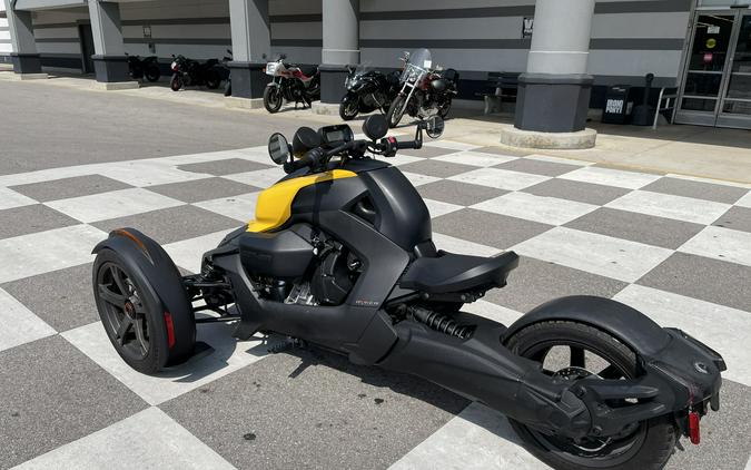 2022 Can-Am Ryker Rotax® 600 ACE™ - Classic Series