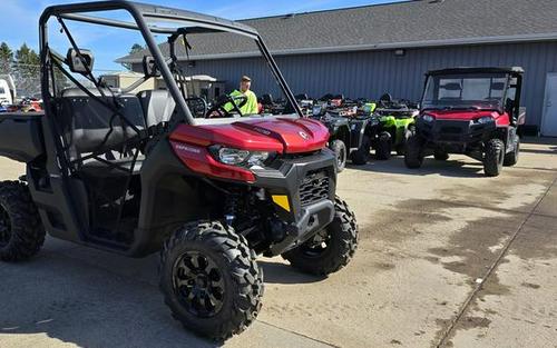 2024 Can-Am® Defender DPS HD10 Fiery Red