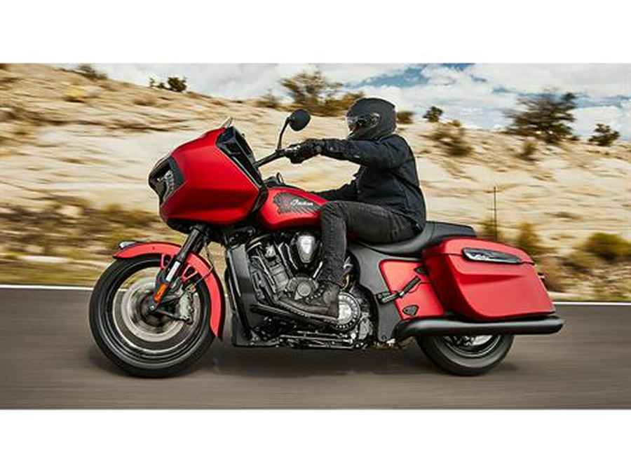 2024 Indian Motorcycle Challenger® Dark Horse® with PowerBand Audio Package