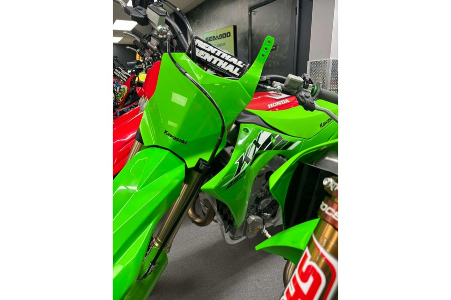 2025 Kawasaki KX™ 450