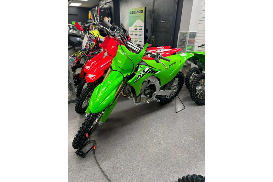 2025 Kawasaki KX™ 450