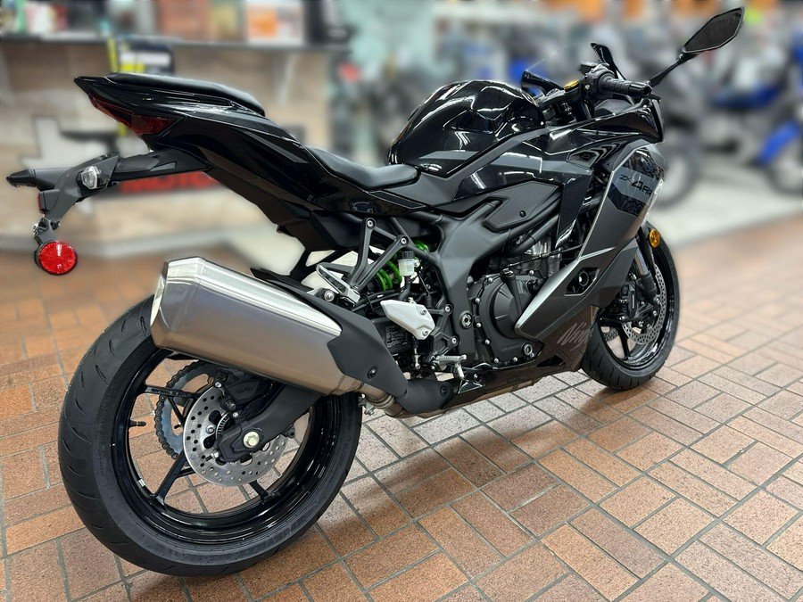 2026 Kawasaki NINJA ZX-4RR ABS