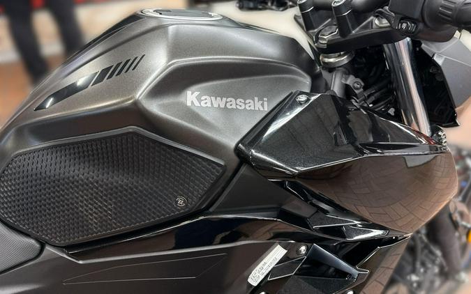2023 Kawasaki Z400 ABS