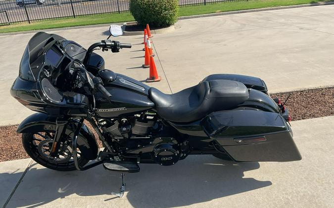 FLTRXS 2019 Road Glide® Special
