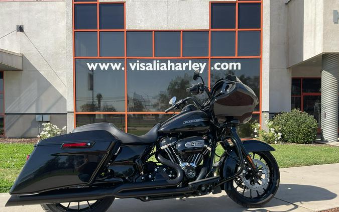 FLTRXS 2019 Road Glide® Special