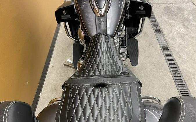 2017 Indian Roadmaster Steel Gray Over Thunder Black