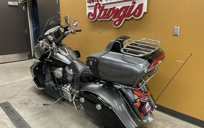 2017 Indian Roadmaster Steel Gray Over Thunder Black