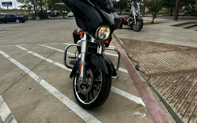 2022 Harley-Davidson Street Glide®