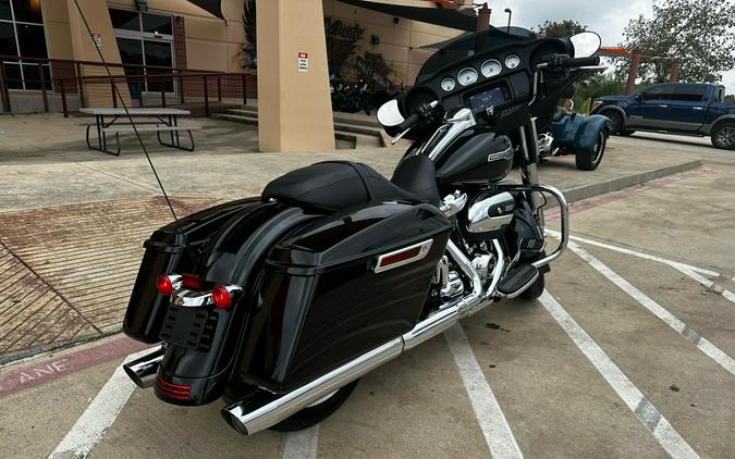 2022 Harley-Davidson Street Glide®