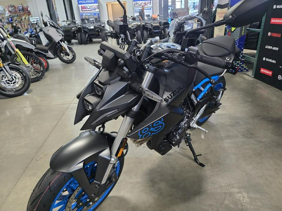 2024 Suzuki GSX-8S