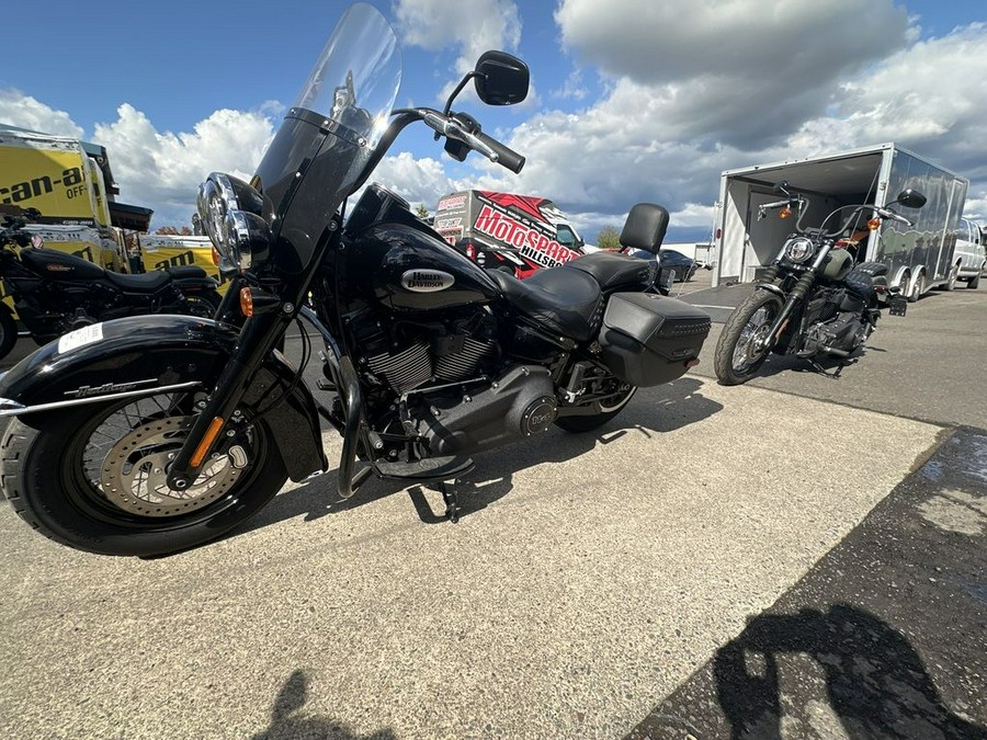 2023 Harley-Davidson® FLHCS - Heritage Classic