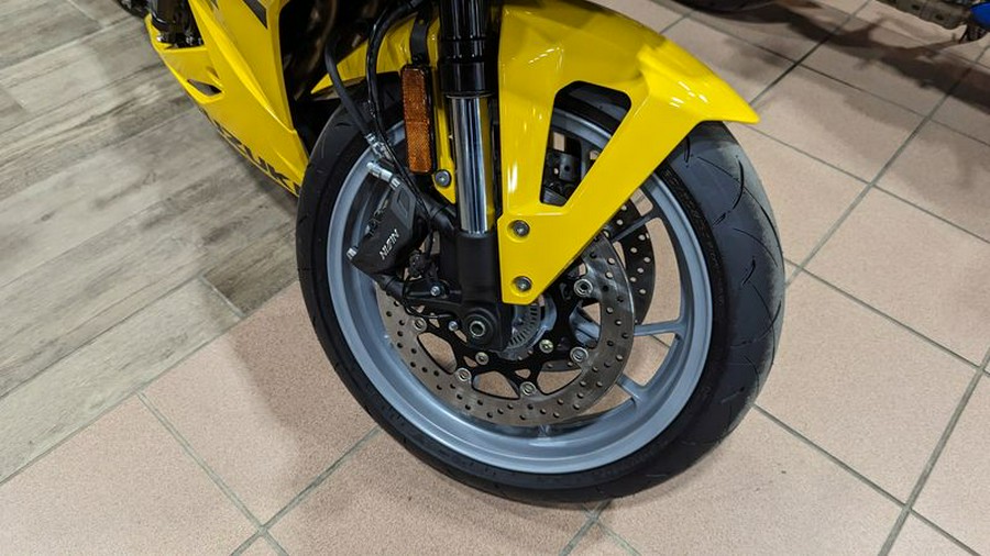 New 2024 SUZUKI GSXS 8R