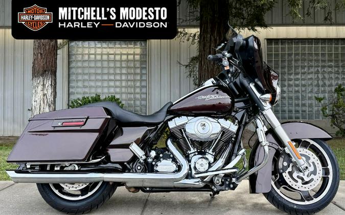 2011 Harley-Davidson® FLHX - Street Glide®