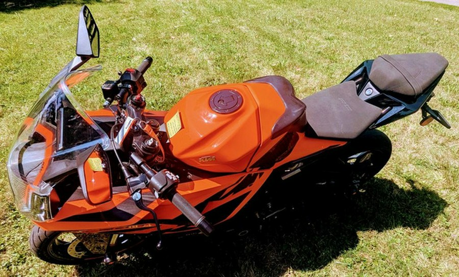 2022 KTM RC 390