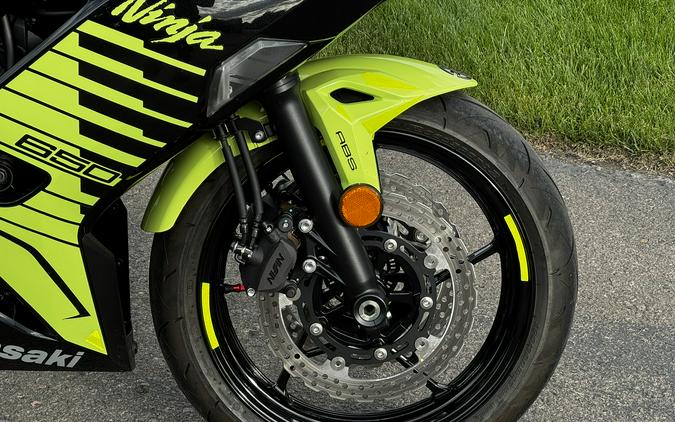 2026 Kawasaki Ninja® 650 ABS