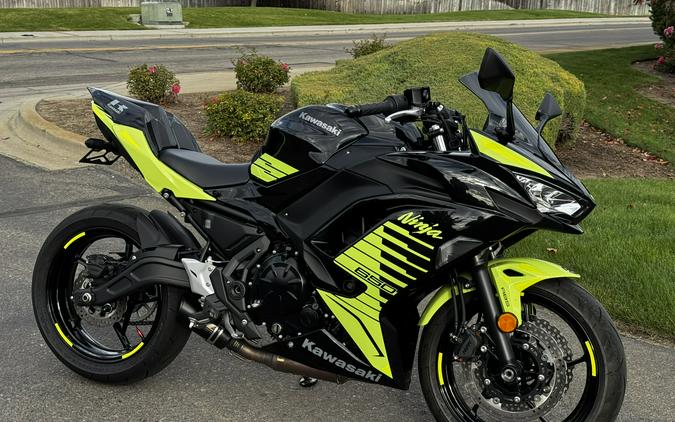 2026 Kawasaki Ninja® 650 ABS