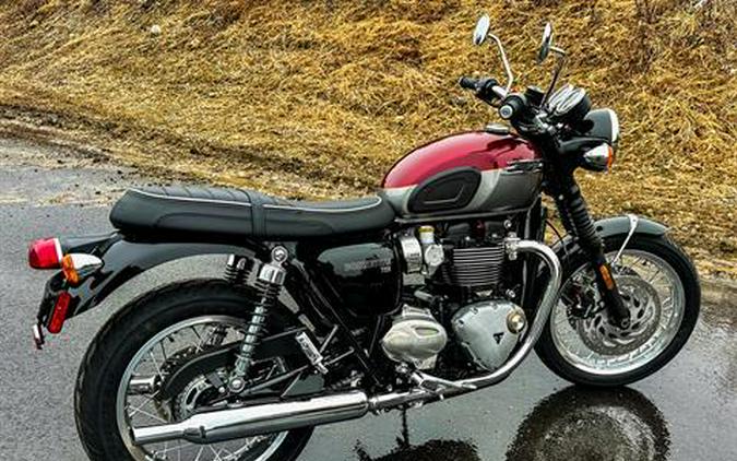 2024 Triumph Bonneville T120