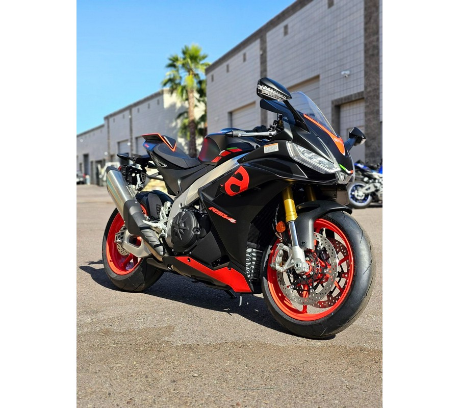 2024 Aprilia RSV4 1100