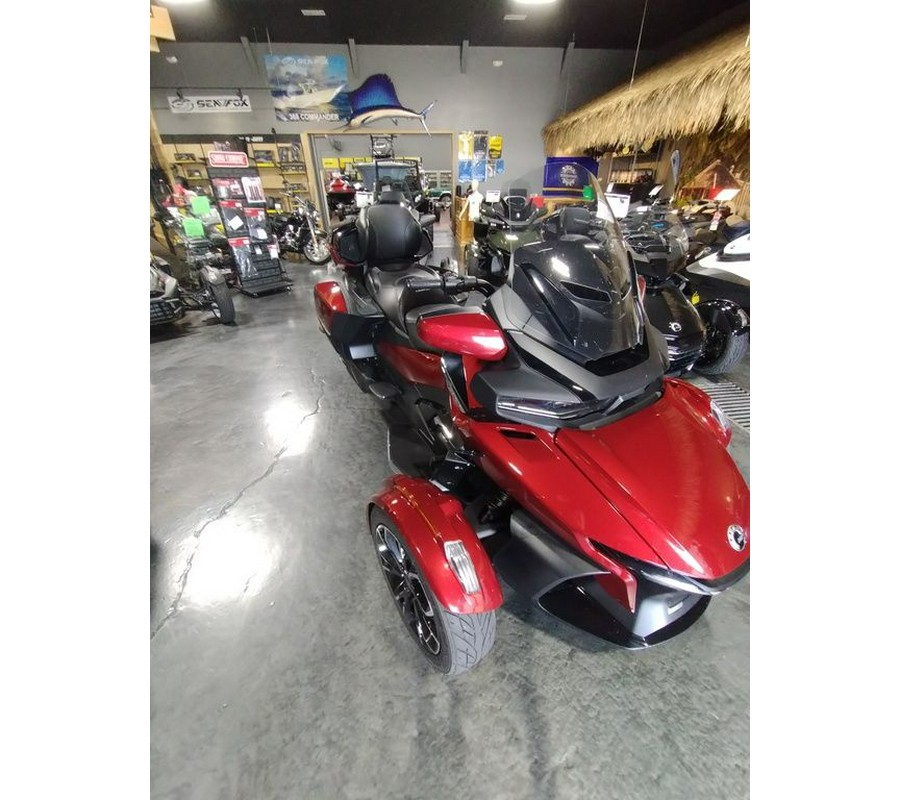 2020 Can-Am® Spyder® RT Limited Chrome