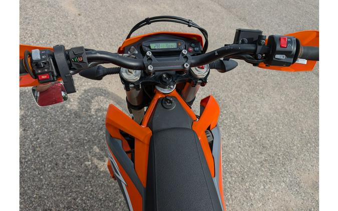 2022 KTM 690 ENDURO R