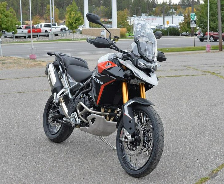 2025 Triumph Tiger 900 Rally Pro Ash Grey / Intense Orange