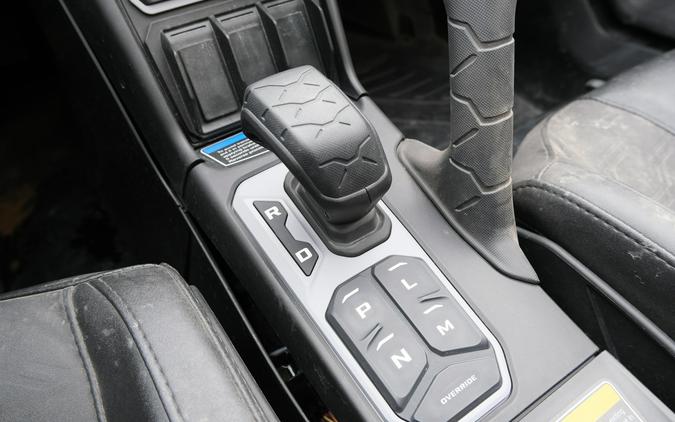 2024 CAN-AM MAVERICK R 999T DCT