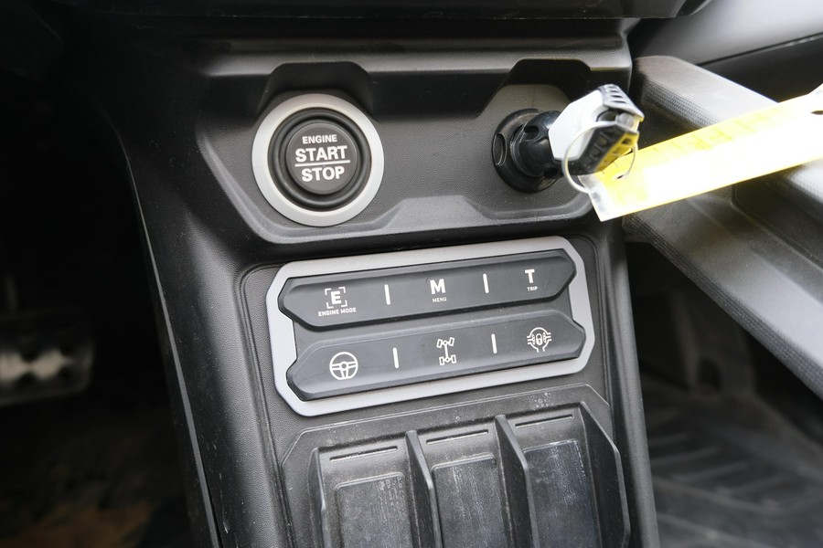 2024 CAN-AM MAVERICK R 999T DCT