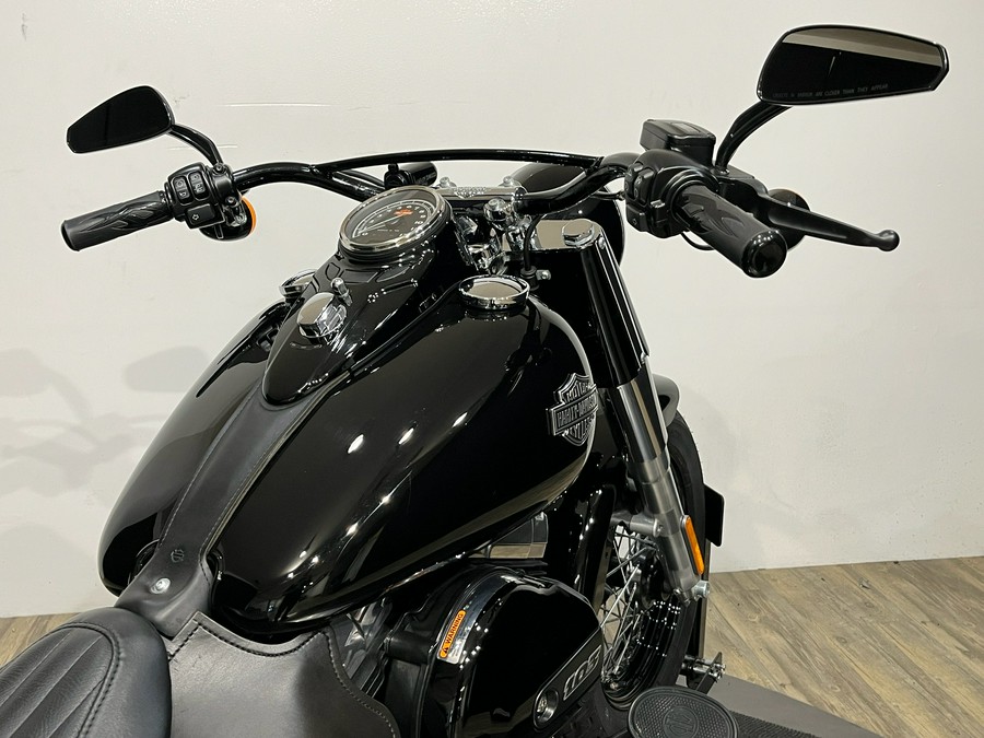 2016 Harley-Davidson Softail Slim®