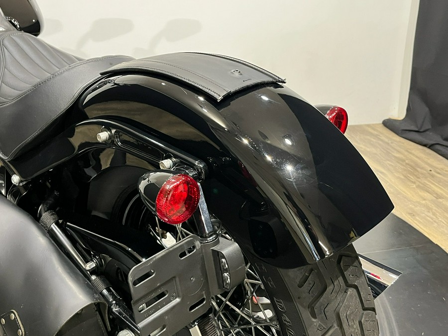2016 Harley-Davidson Softail Slim®