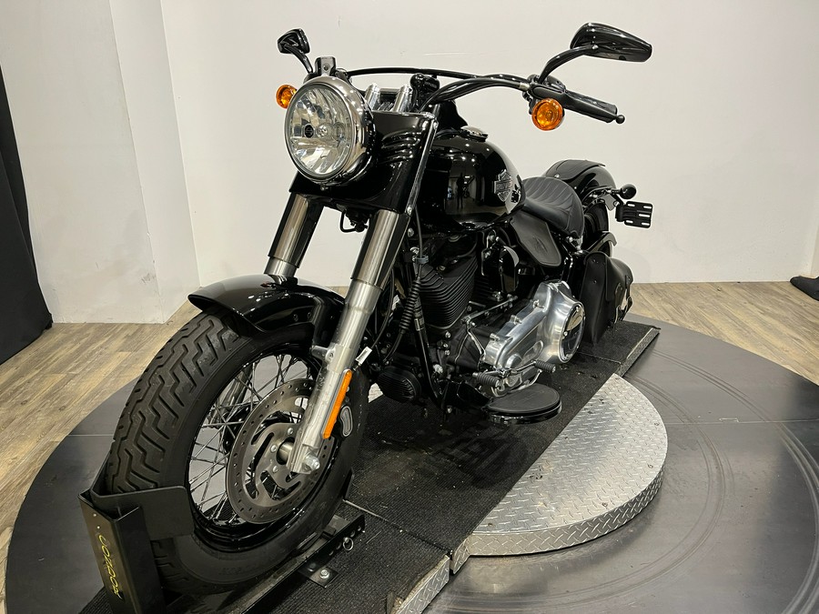 2016 Harley-Davidson Softail Slim®