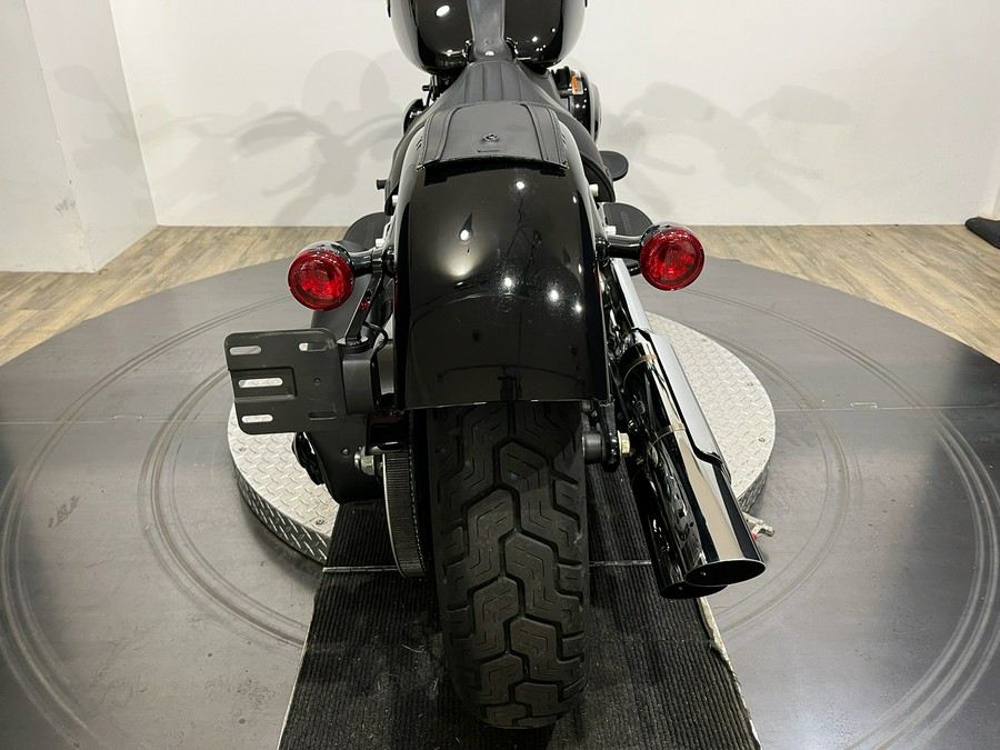 2016 Harley-Davidson Softail Slim®