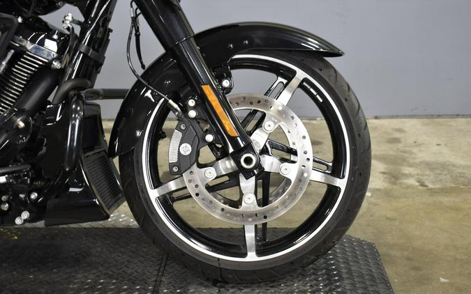 2024 Harley-Davidson Street Glide Vivid Black