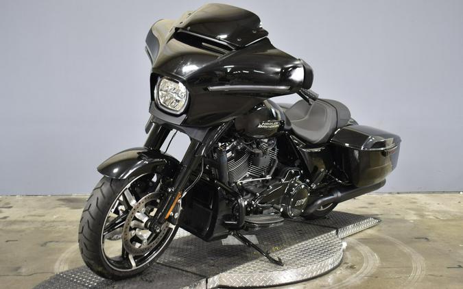 2024 Harley-Davidson Street Glide Vivid Black