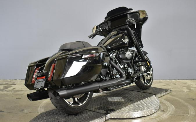 2024 Harley-Davidson Street Glide Vivid Black
