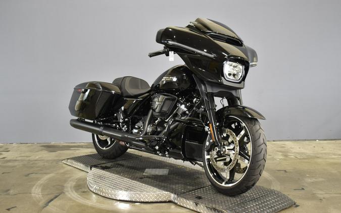 2024 Harley-Davidson Street Glide Vivid Black