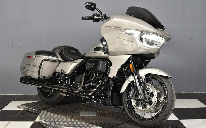 2023 Harley-Davidson CVO Road Glide