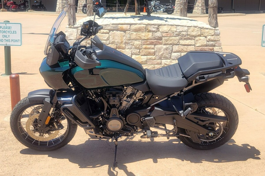 2024 Harley-Davidson® Pan America™ 1250 Special Alpine Green