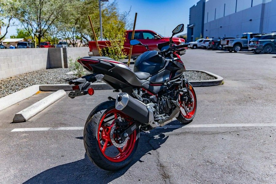 2025 Kawasaki Z500 SE ABS