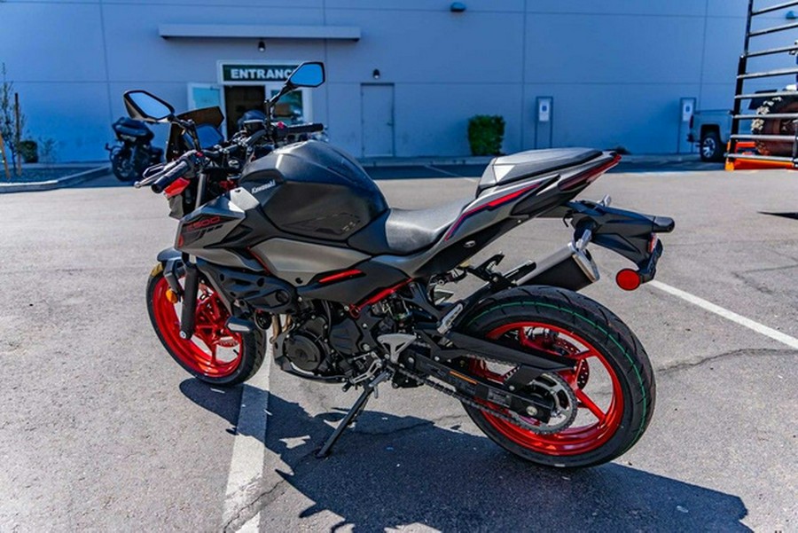 2025 Kawasaki Z500 SE ABS