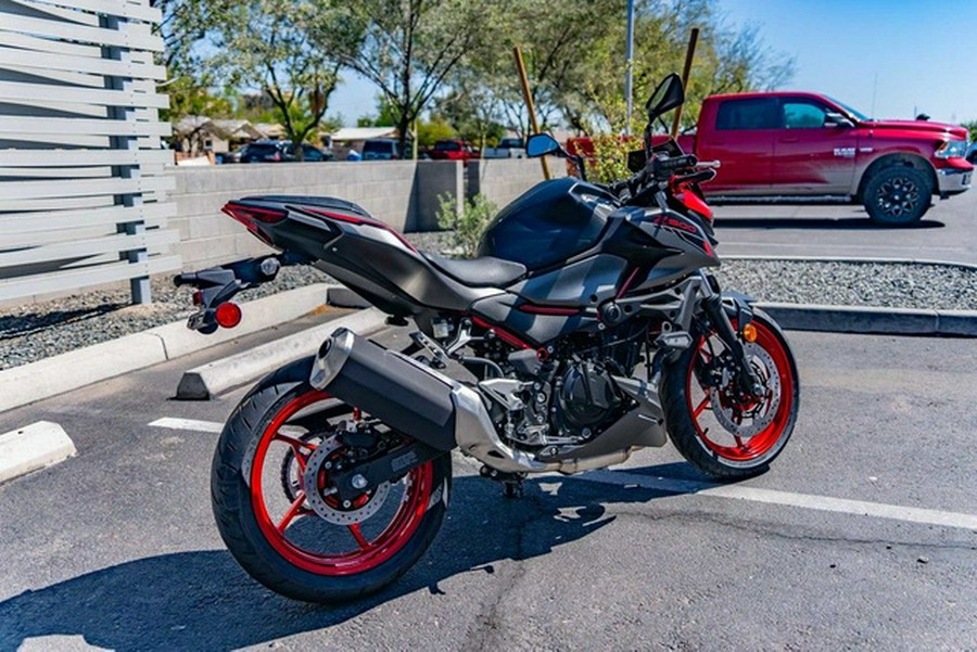 2025 Kawasaki Z500 SE ABS