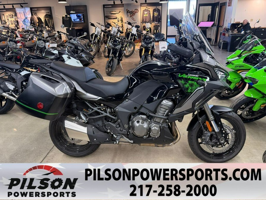 2023 Kawasaki Versys® 1000 SE LT+